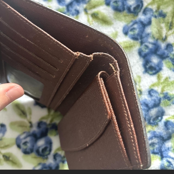 Louis Vuitton Brown Monogram Women's Wallet - Picture 6 of 8